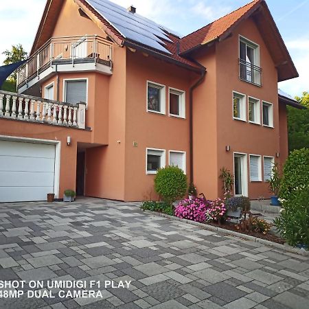 Ferienwohnung Dawie Öhringen Exterior foto